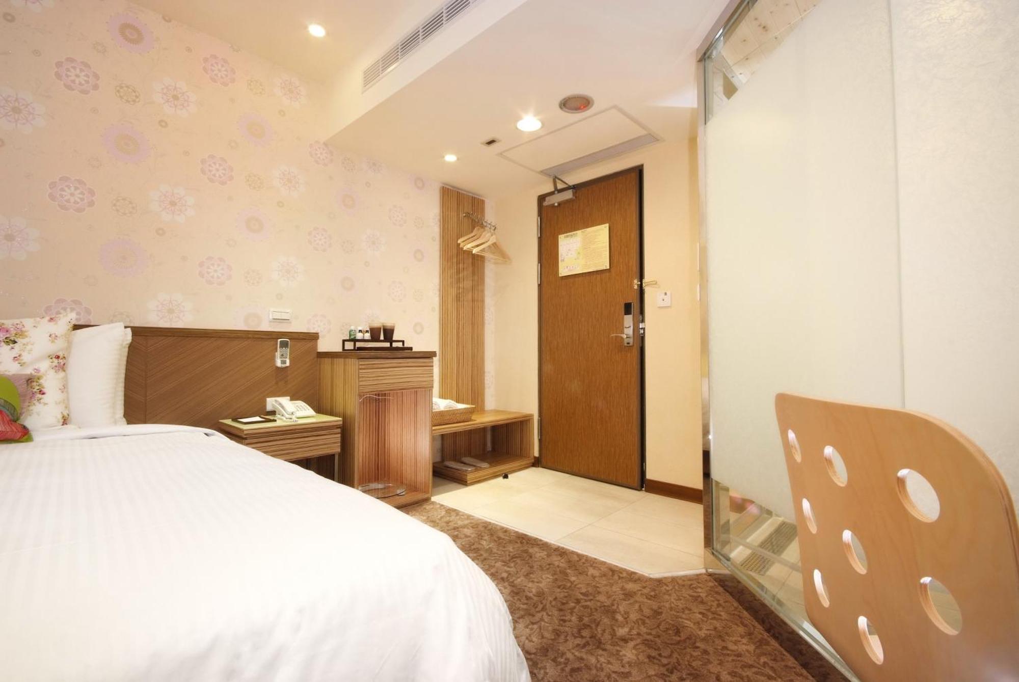 Nagahiro Hotel Taipeh Zimmer foto